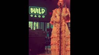 Nelly Furtado performs &quot;Pipe Dreams&quot; @ The AOL Build Series, 01/27/2017