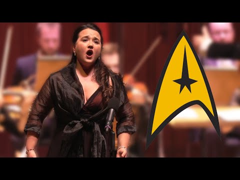 CLASSICAL SOPRANO surprises audience with STAR TREK | Conductor Rainer Hersch