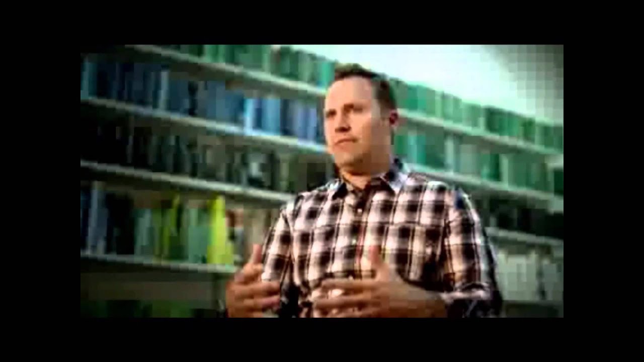 Damn Few: Making the Modern SEAL Warrior