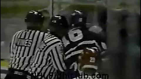 Hockeyfighters.cz  Alan Kerr vs Craig Berube.wmv
