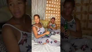 La Grossesse Des Jumelles