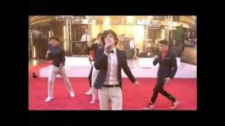 Download Lagu One Direction - What makes you beautiful Live on TV Australia - Logies MP3 Download Lagu One Direction - What makes you beautiful Live on TV Australia - Logies MP3