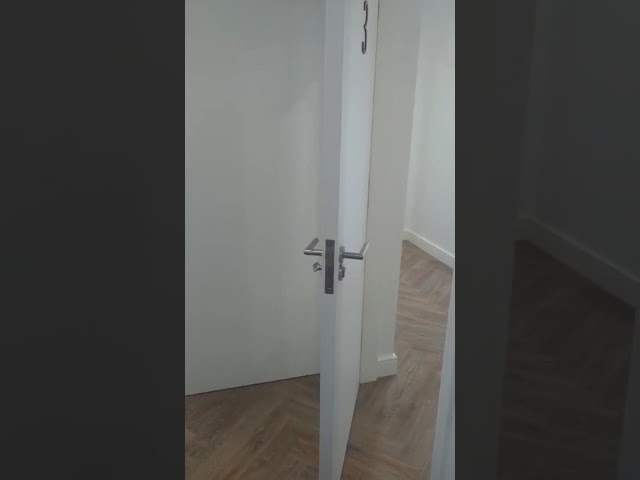 Newly refurbished, high standard, en suite flats. Main Photo