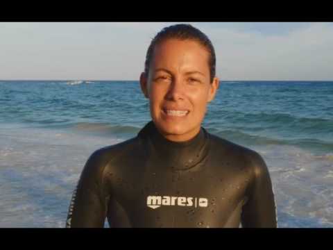 Pocos De Tiburones Los A Laura Toro MadrueñoBuceando Metros hQCrdts