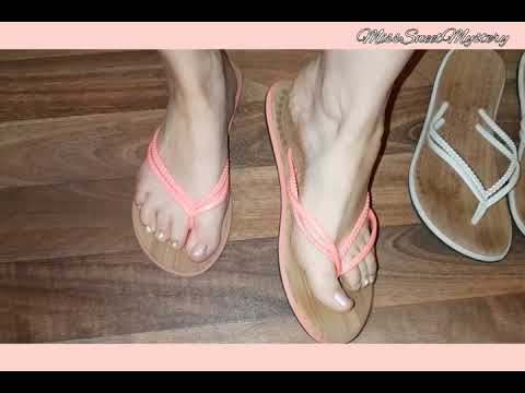 36 - Quickie - FLIP FLOPS anziehen (metallic rosa nails/ Fussnägel)