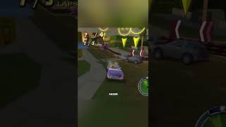 Esse Simpsons do PS2 era melhor que muito GTA