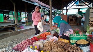 SELESAI BELANJA DI PASAR LANJUT BELI PECEL