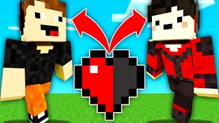 WE SHARE LIFE?! 😨🤣 | Minecraft