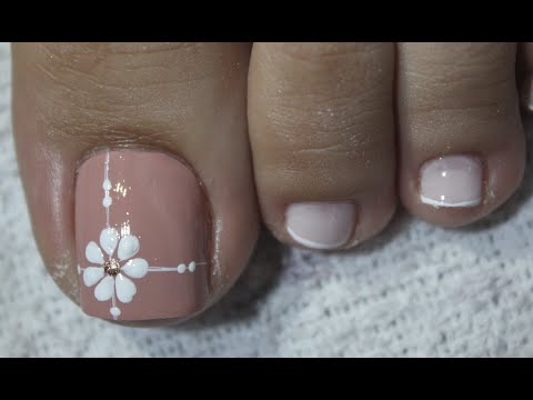 Video: Cómo hacer una pedicura francesa: 15 pasos (con imágenes)