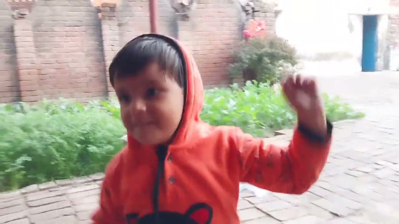 pixe ka masti bhra dance dekho