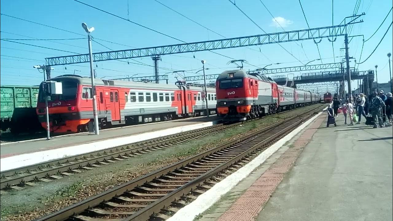 поезд новый уренгой 332. юужд депо челябинск электровоз чс7. поезд ржд уфа. поезд 012 ямал москва новый уренгой. поезд 332й уфа новый уренгой.