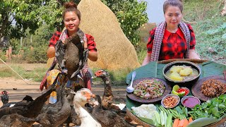 Best duck soup​ recipe, raw duck blood and meat salad recipe