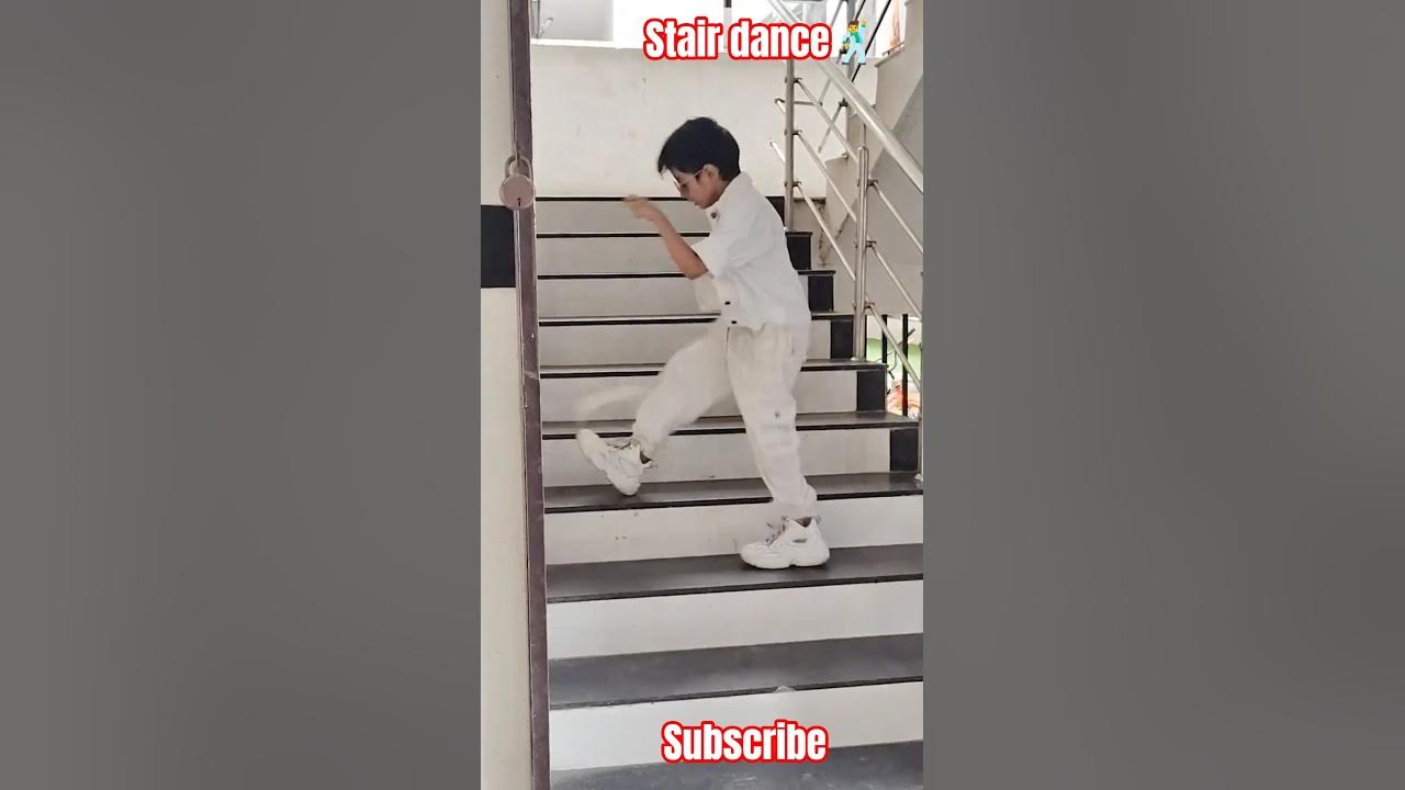 Magic dance😱🌳|Tuzelity Stair dance|shuffle neon mode tuzelity shuffle dance#dancelikeyugga #ytshorts Magic dance😱🌳|Tuzelity Stair dance|shuffle neon mode tuzelity shuffle dance#dancelikeyugga #ytshorts