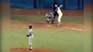 Hank Aaron vs Barry Bonds Record-Breaking Home Runs