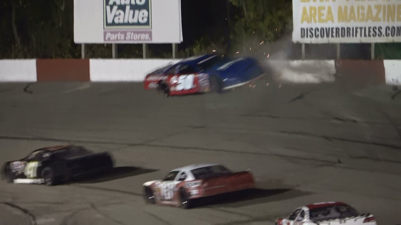 Oktoberfest Friday Win & Wreck Reel LaCrosse Speedway 10/07/2022