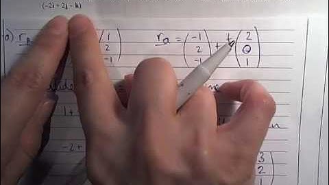 M4 June 2002 Q5 Relative motion