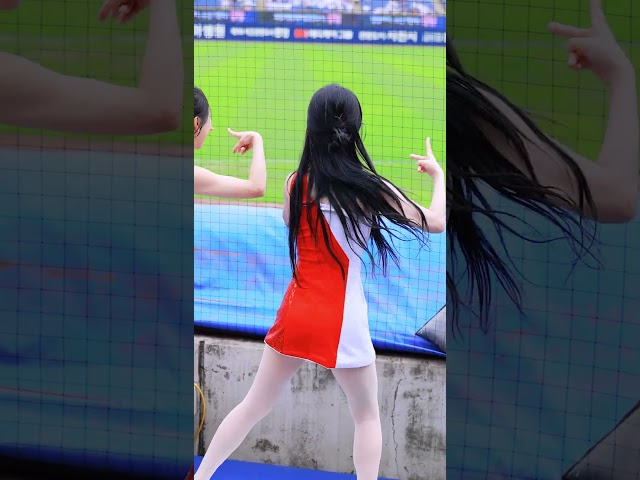 ssg랜더스 정설아치어리더 고명준선수 안타 응원 직캠 #shorts #정설아 #치어리더 #응원 #공연 #직캠 #영상 #ssg랜더스
