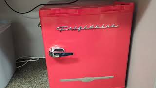 FRIGIDAIRE EFR372 RED 3 2 Cu Ft Red Retro Compact Rounded Corner Premium Mini Fridge Review