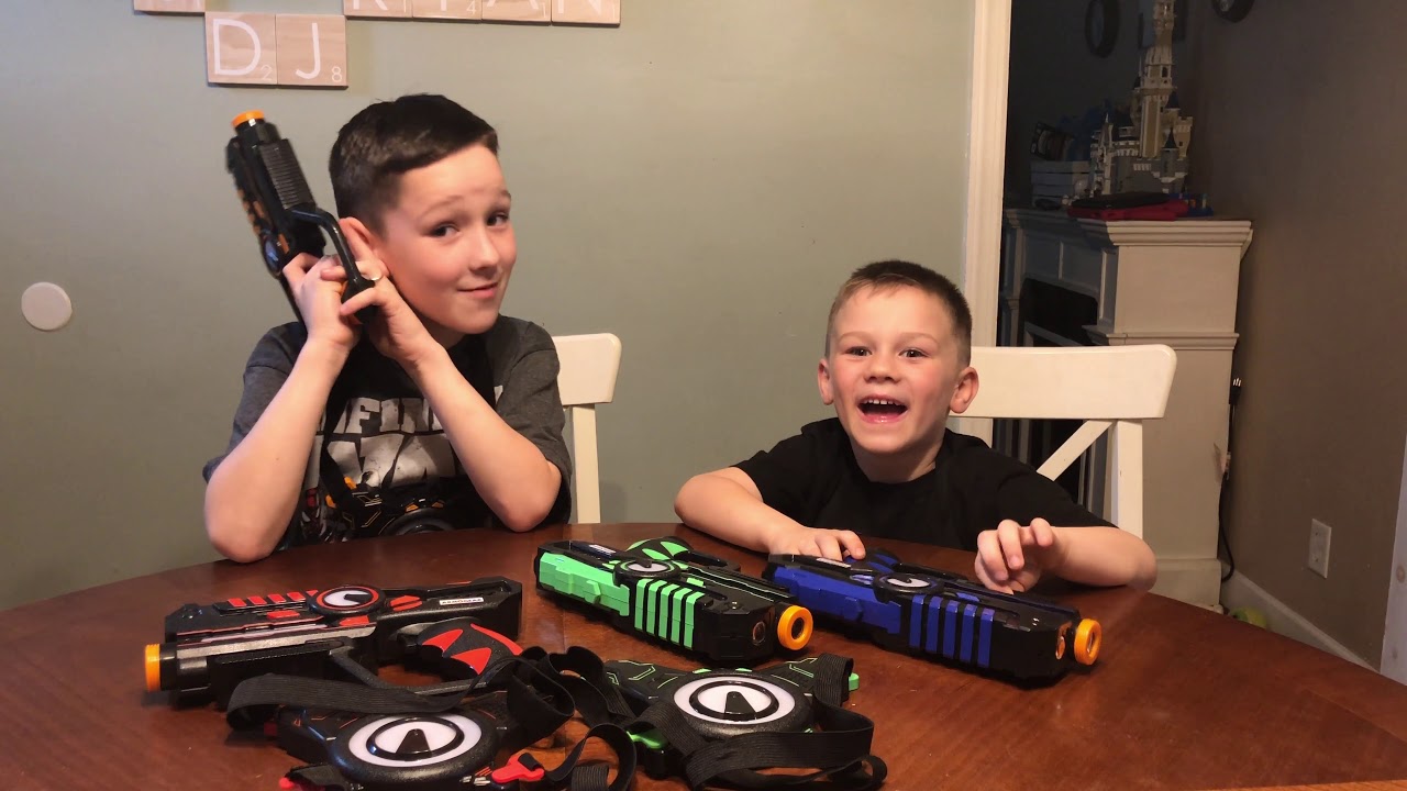 magic box toys Magic Box: ArmoGear Laser Battle