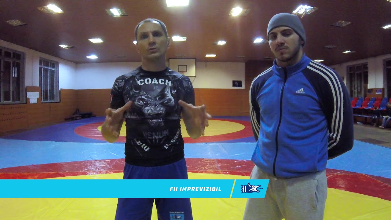 Lovitura de picior cu switch (schimbare de gardă)