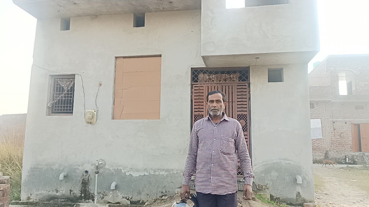 PROPERTY PLOT 100 Varg Gaz SASTA PLOT FOR SALE IN DHAMPUR Nai Basti Nai