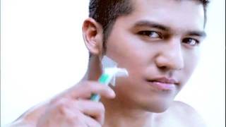 Schick Exacta 2 Upgraded Video 15S.mpg