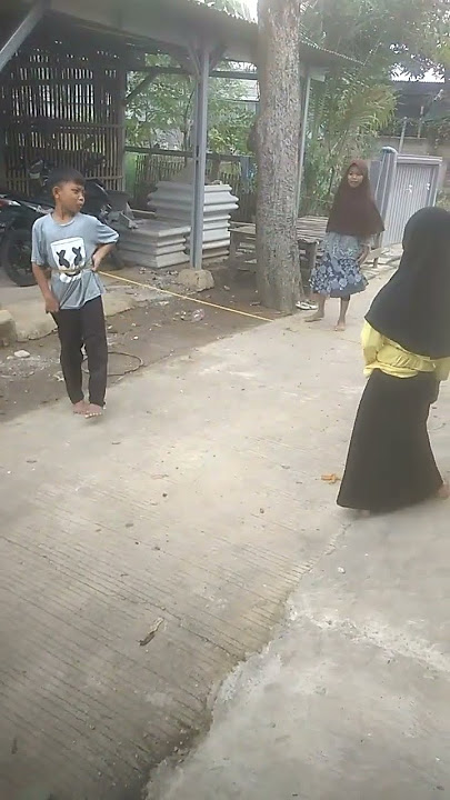 permainan lompat karet