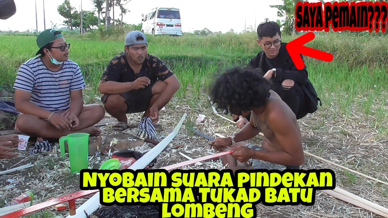 main Pindekan bali di akhir musim bersama Tukad Batu Lombeng