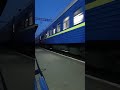 Электровоз ВЛ-80-1255 с двухгруппным поездом Одесса-Черновцы/Ясиня. 10 марта 2024 года.