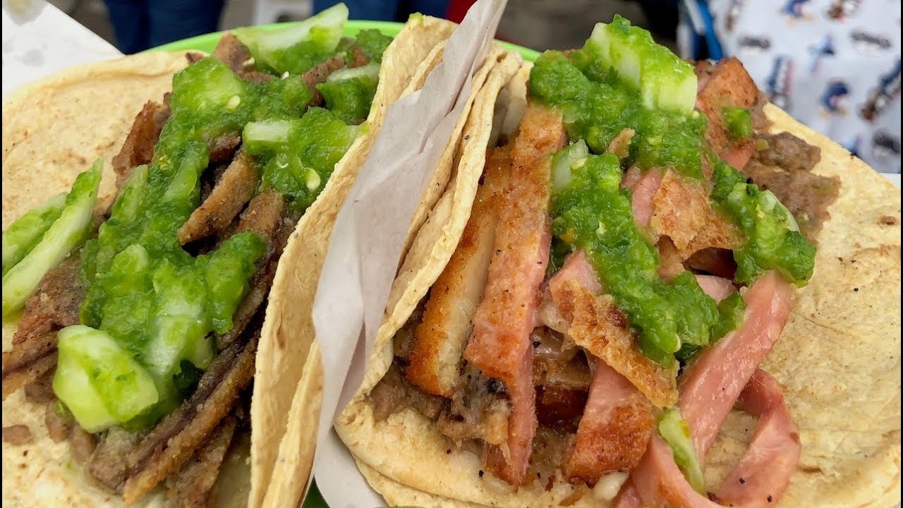 Breaded Meat Tacos and Green Salsa !!! | Mexican Street Food | Southern