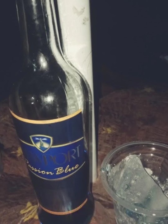 Naff-Terendap laraku Story wa