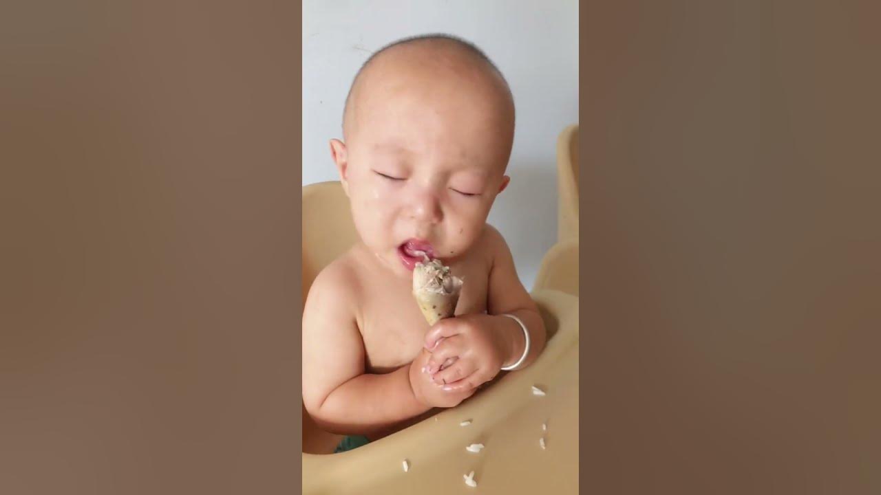 baby-eat-chicken-youtube