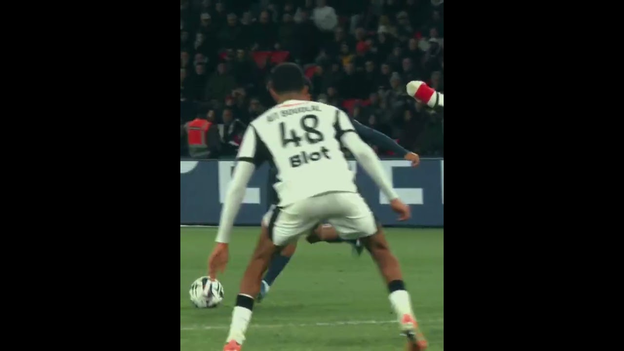 TITI MBAYE  #football #ligue1 #foot #sport #psg #ligue1mcdonalds #sports #footballshorts #soccer