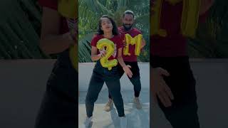 Insta 2m family 🥰🥰#couple #diyafavas #shortsvideo #trending #reels #viral #tamil #dance #shorts