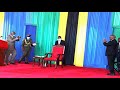 CHEKI HII YA MAGUFULI ALIVYOMFAGILIA RAIS MUSEVENI CHEKI HII YA MAGUFULI ALIVYOMFAGILIA RAIS MUSEVENI