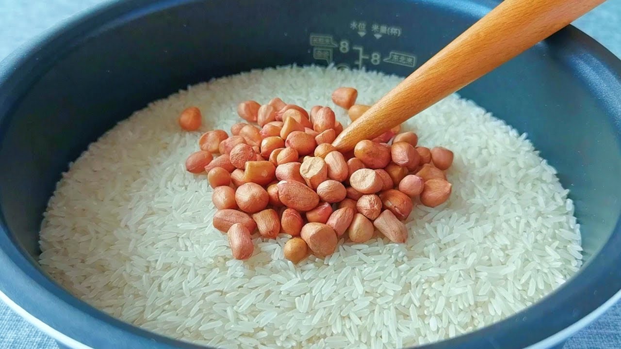 ⁣【小穎美食】自從學會米飯這樣煮，我家大米不夠吃了，出鍋孩子搶著吃，解饞