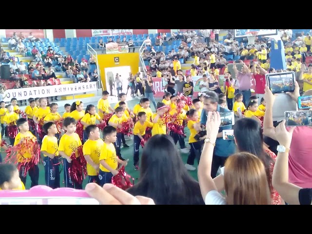 Valenzuela Astrodome performing dance of grade 1 Hope Wisdom and Love Sto. Rosario Montessori School class=