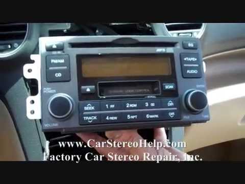 Kia Rondo Stereo Borttagning 2007 - 2009