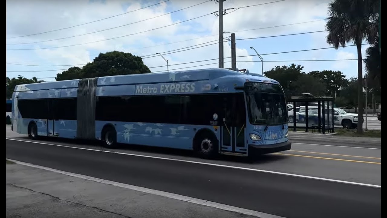 Miami-Dade Transit Bus Spotting. Busway and Coral Reef Drive ( Southwest 152st )