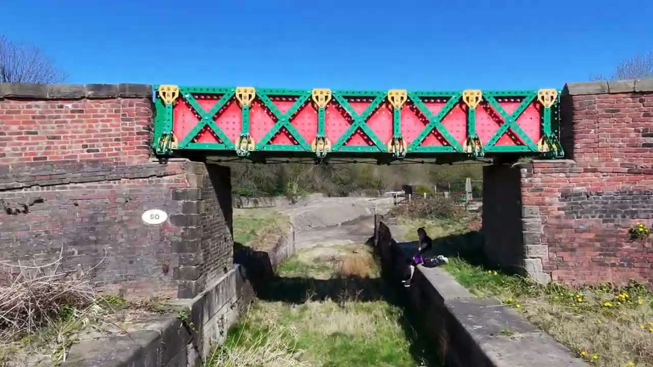 Prestolee locks & The Meccano Bridge Drone fly under