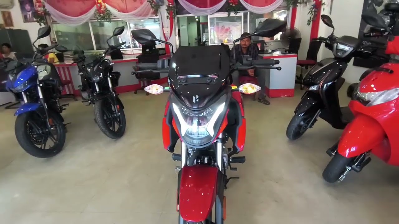 Hero Glamour X 125, By Hero motocorp. Bharat Hero Dhupguri.