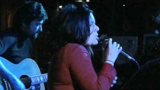 Video thumbnail of "Melissmell "Plutôt Rêver" live au Lapin Blanc (12/11/10)"