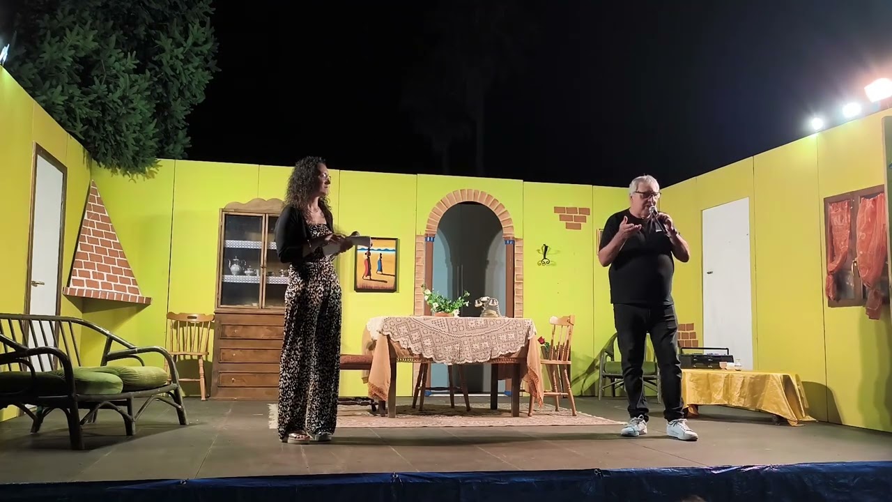 “A NONNA SISÌ” – Commedia brillante