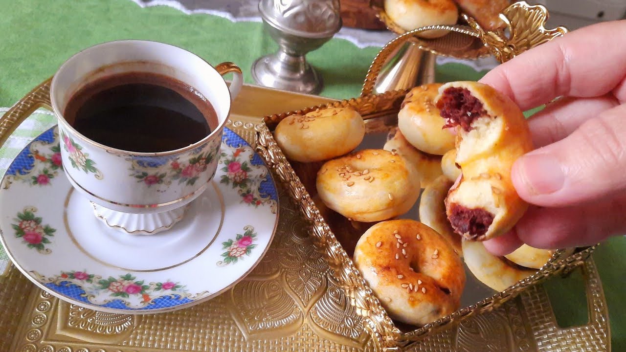 اسهل طريقة لتحضير كعك التمر خفيف وبنين بمكونات بسيطة ومضبوطة