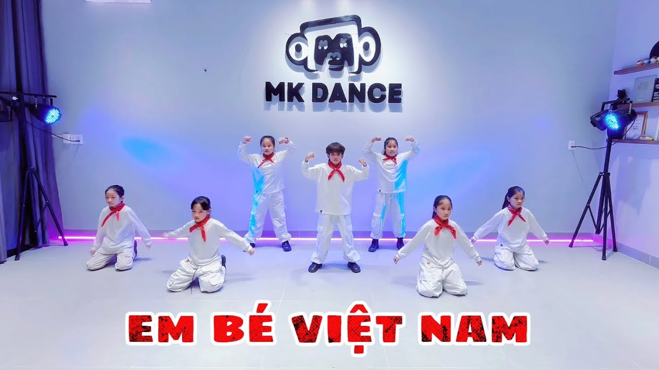 EM BÉ VIỆT NAM - Xệ Xệ | Dance Kids | dc: MK (Mộc Kỷ) | MK DANCE