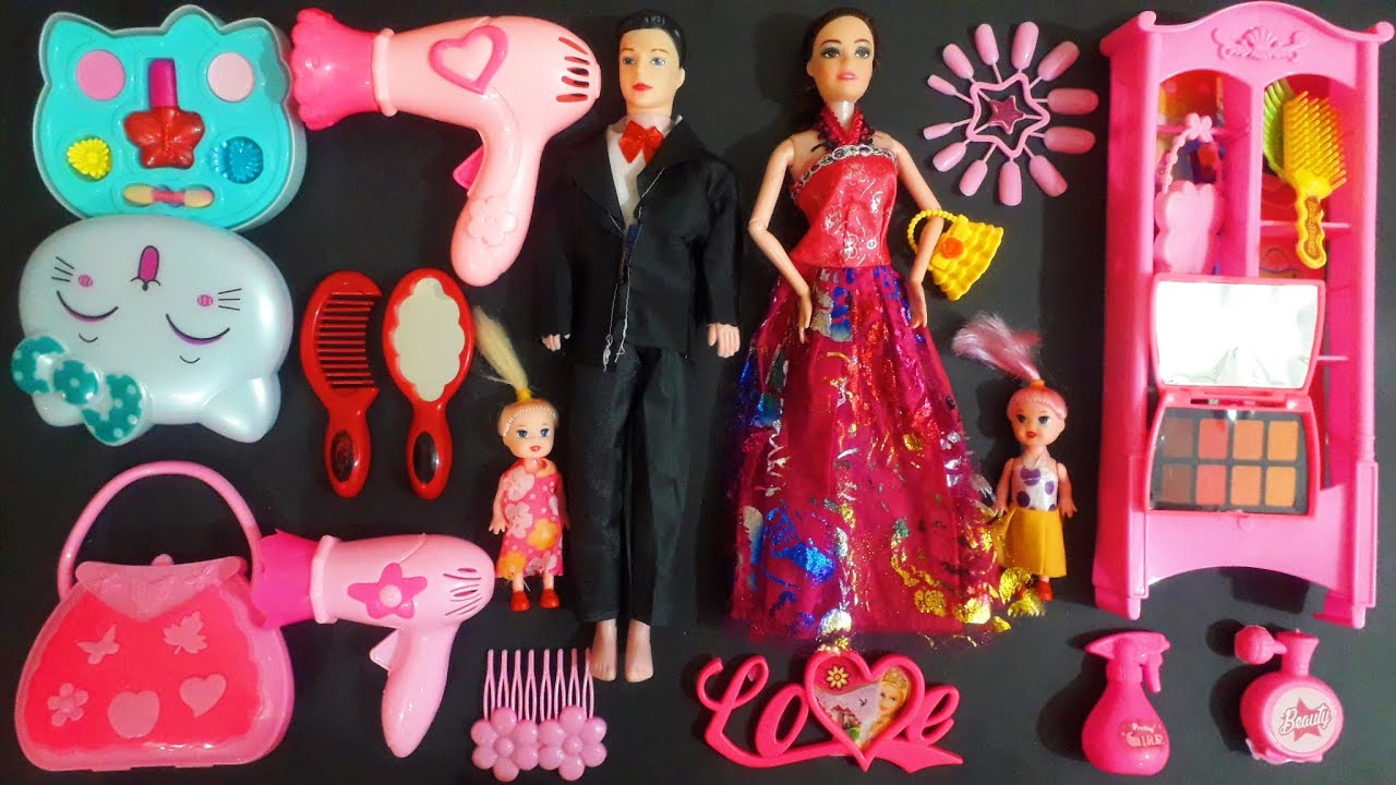 Hellokitty Toys |3 Minutes Satisfying With Barbie Dolls Makeup Family Toys Set 