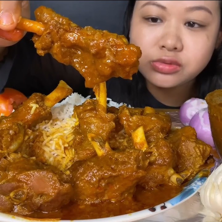 Download lagu ASMR: EATING SPICY MUTTON CURRY🔥 BASMATI RICE || #shorts #mukbangn#asmreating #mukbangasmr #asmr