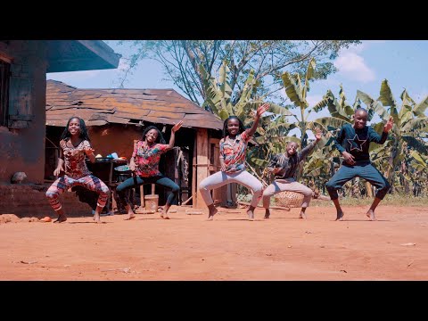 Masaka Kids Africana dancing to MOOD