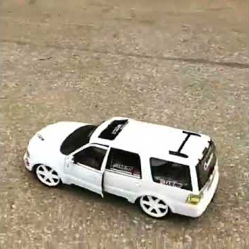 Mini paredão do kallango, carro de controle remoto, varias modificações.  Top 