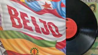 Download Lagu Banda Beijo - A Vida É Festa MP3